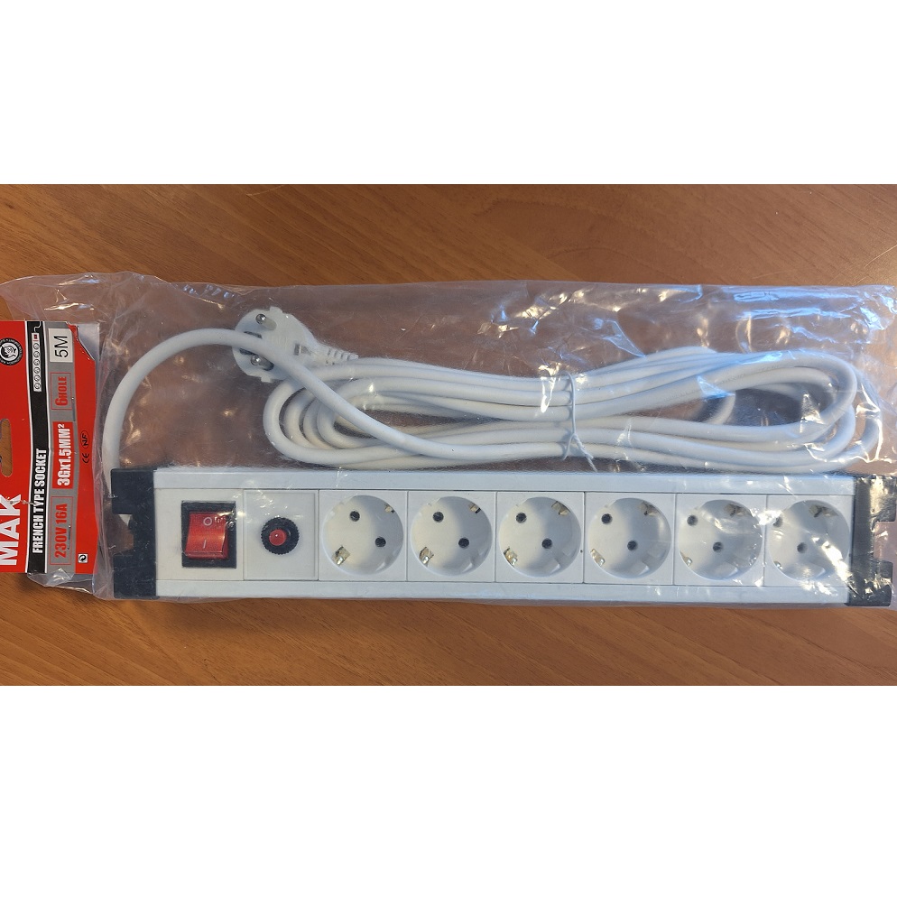 Prelungitor 6 prize 5 m cablu 3x1.5mm cu intrerupator protectie reset CN
